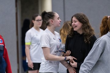 Bild 178 - B2 Loewinnen Cup